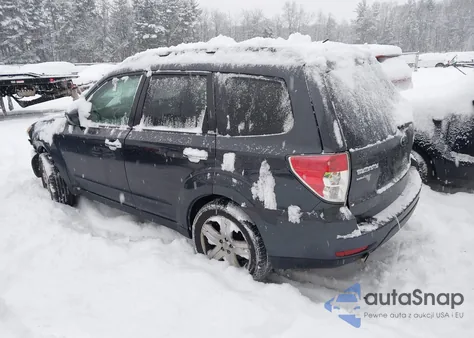 2010 Subaru Forester 2.5X Limited z USA, uszkodzony, nr VIN JF2SH6DC6AH741427